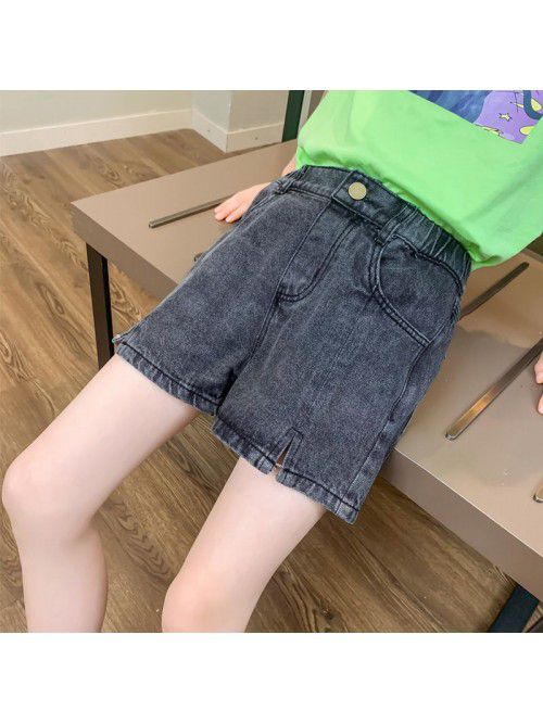 Women's wear cattle miscellaneous short pants...