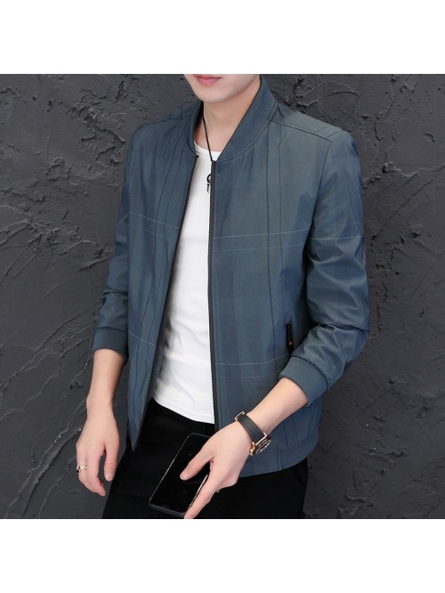 Men's large casual jacket in spring and Autum...