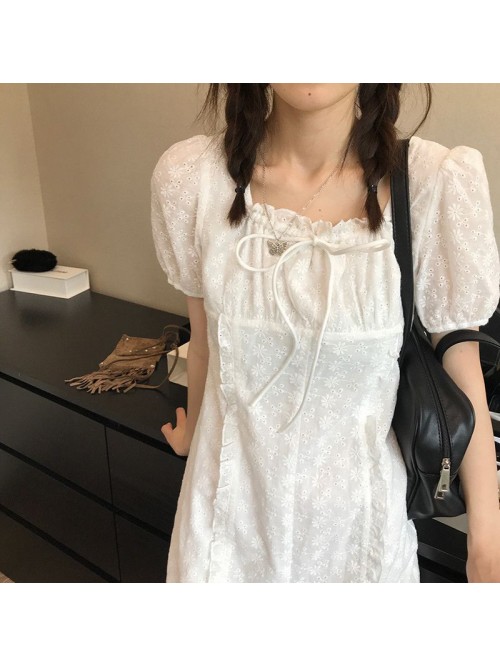 cut out flower dress Korean design sense square n...  cut out flower dress Korean design sense square n...