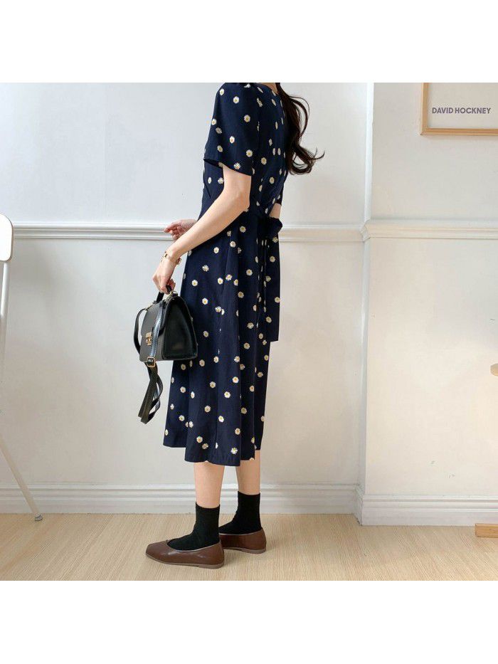 Short sleeve dress with Daisy binding waist summer  new Korean chic soft V-neck slim skirt 