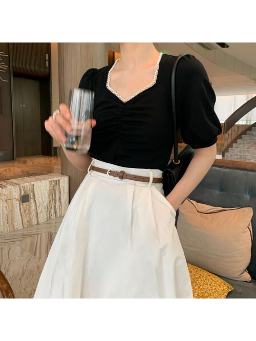 Don't be a romantic summer white skirt + Blac... Don't be a romantic summer white skirt + Blac...