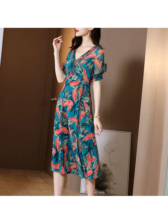 Foreign style silk dress  new summer lady's popular skirt  Foreign style silk dress  new summer lady's popular skirt