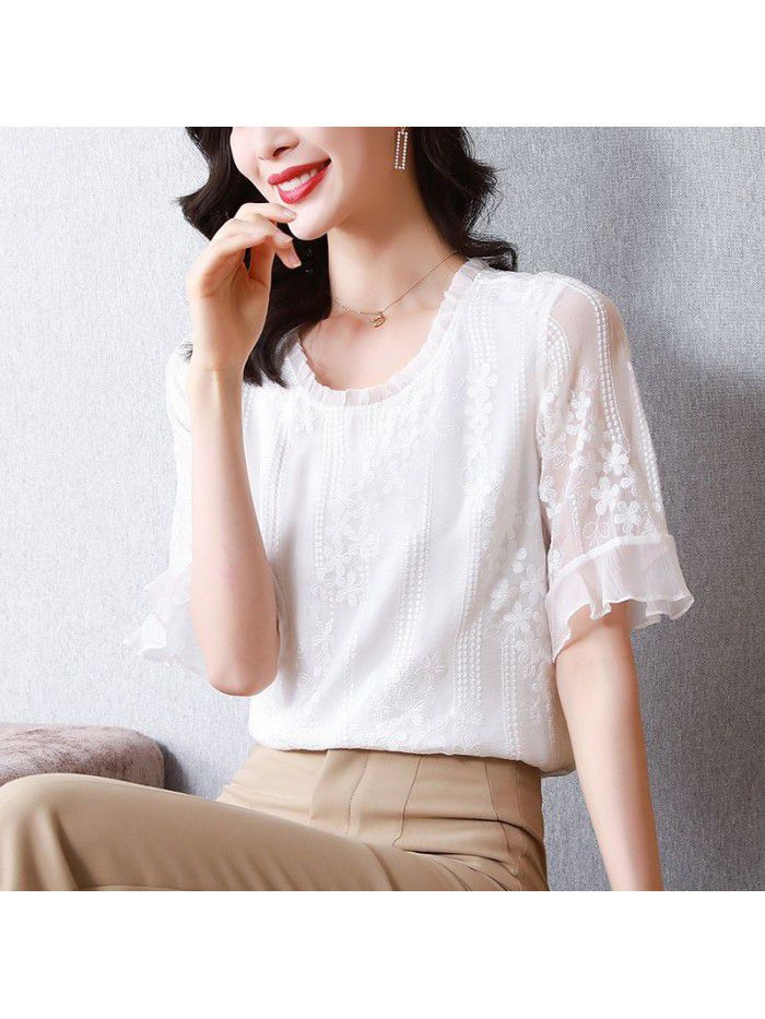 White silk shirt women's new short sleeve design in the summer of  