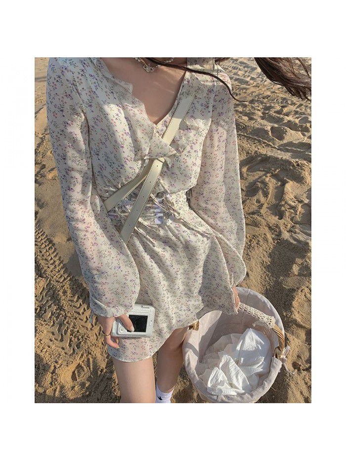 3 / 0510:00am new V-Neck long sleeve high waist skirt  3 / 0510:00am new V-Neck long sleeve high waist skirt