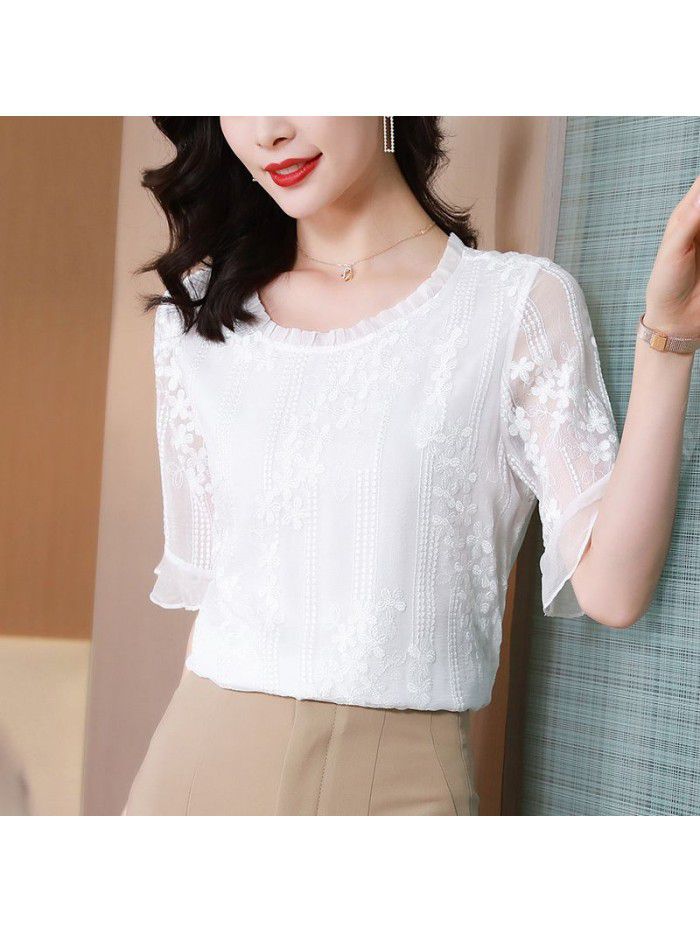 White silk shirt women's new short sleeve design in the summer of  