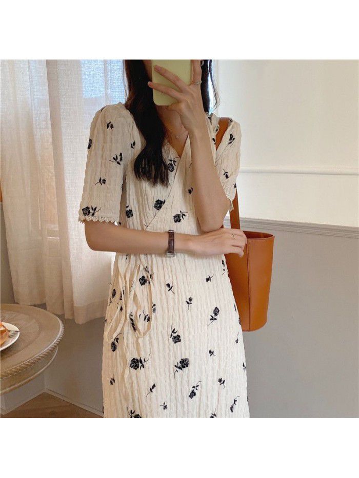 Summer  new slim temperament V-neck waist short sleeve A-line dress French floral dress summer dress 