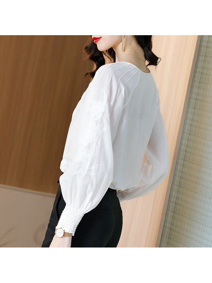 spring new shirt women's design sense minority fashion foreign style shirt temperament retro embroidery silk top 