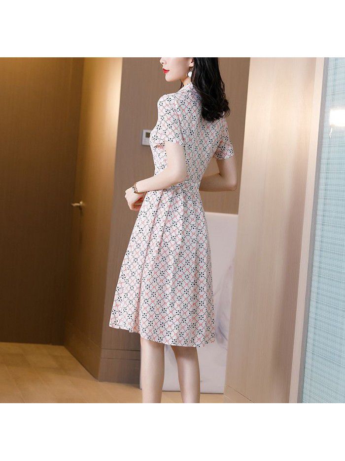 Mulberry silk skirt  spring and summer new short sleeve Lapel Plaid waist slim silk dress girl 