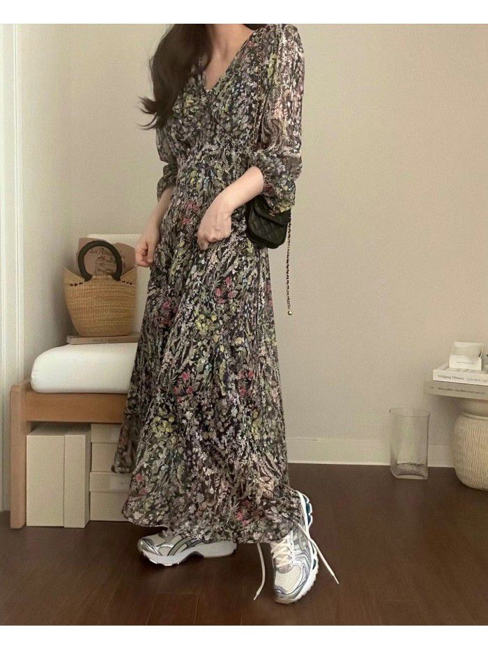 Autumn New Style Gentle and Solid Fairy Fragmented V-neck Chiffon Dress Long Dress  Autumn New Style Gentle and Solid Fairy Fragmented V-neck Chiffon Dress Long Dress