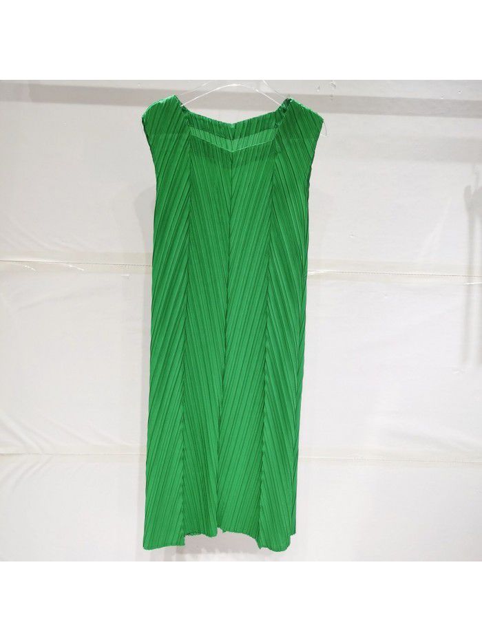 High end pleated minimalist fashion casual mid length herringbone pleated dress 