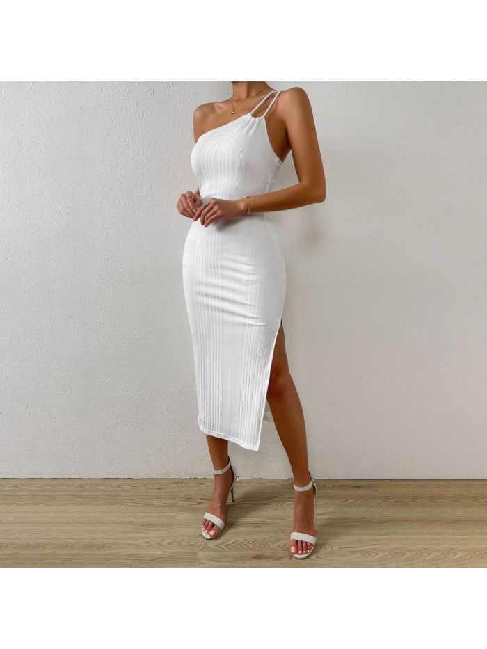 Unilateral shoulder strap slimming suspender dress with exposed backpack buttocks sexy bottom skirt slimming 