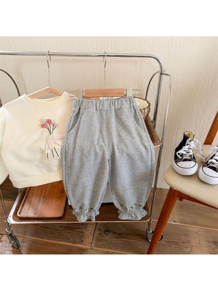 Children's casual pants Spring and Autumn Korean version Girls' embroidered leggings Baby retro pants 
