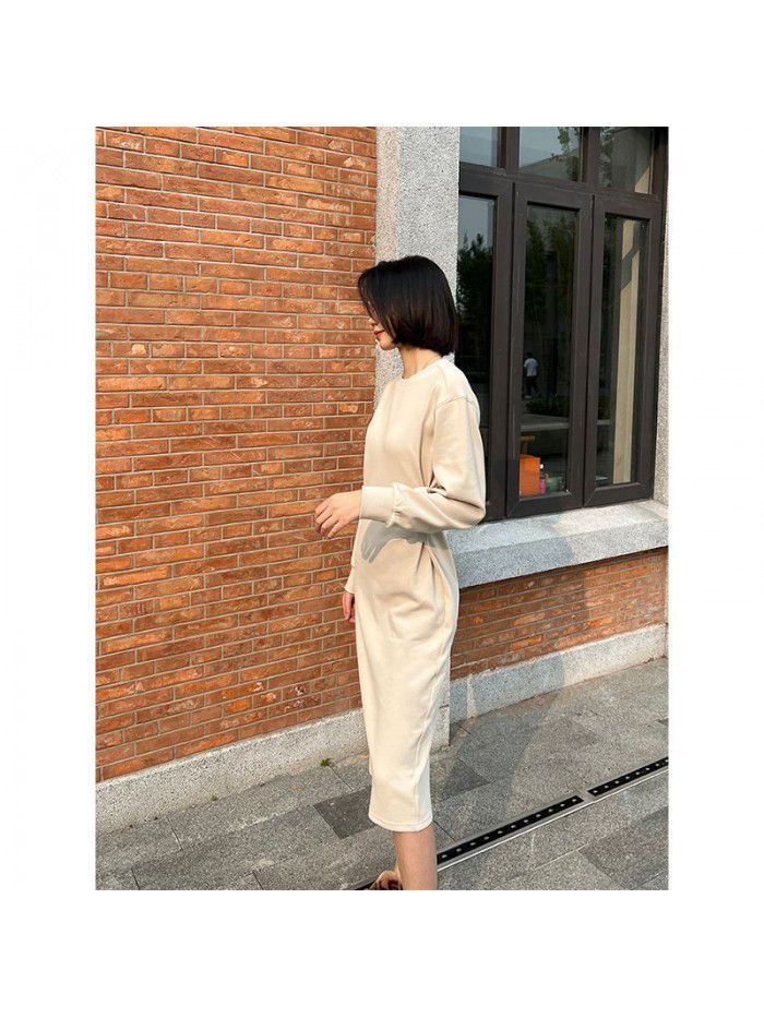 Early Autumn New Air Layer Waist Fold Sweatshirt Style Dress Shows Slim Length  Early Autumn New Air Layer Waist Fold Sweatshirt Style Dress Shows Slim Length