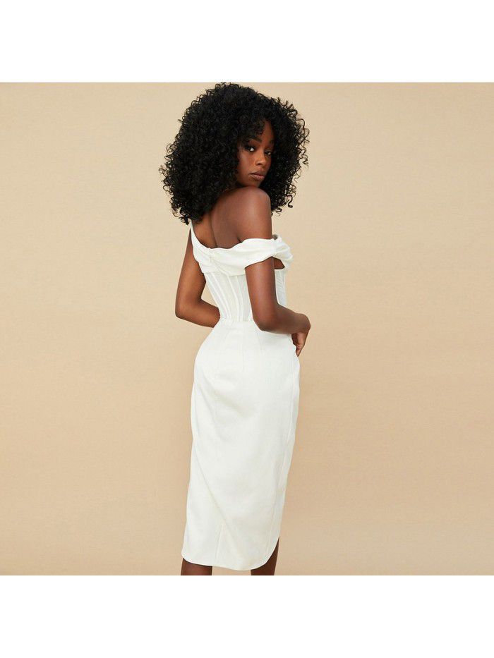 Women's diagonal shoulder fishbone pleated backless tight split panel sexy temperament dress 