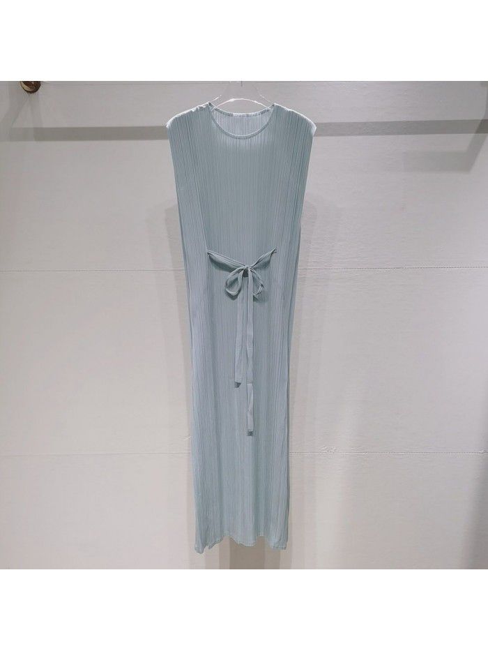 High end pleated PP mid length dress with a stylish and slimming fit and a lace up skirt