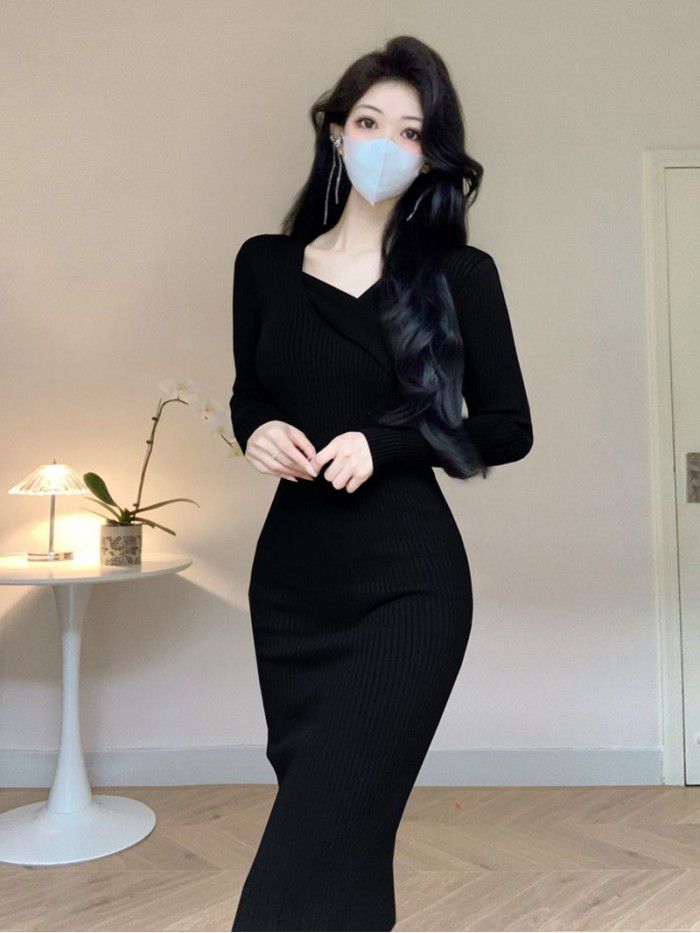 Autumn and Winter Cored Yarn Knitted Long Sleeve Dress V-neck Slim Fit Black Mid length Split Wrap Hip Skirt 
