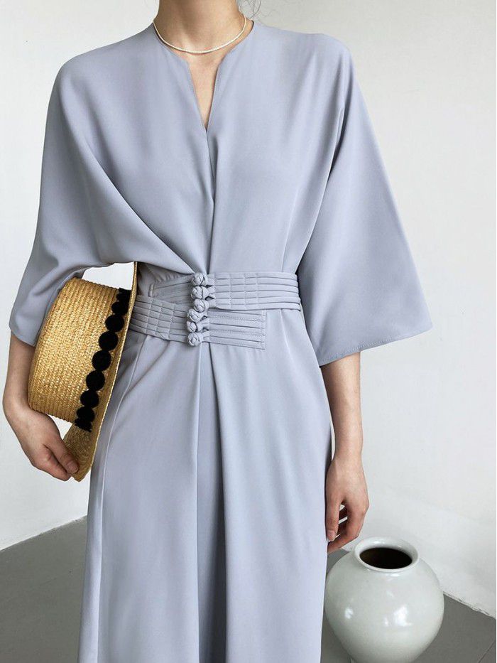 Elegant and high-end buckle waist tied straight tube dress with a new Chinese style Chinese style improved long skirt 