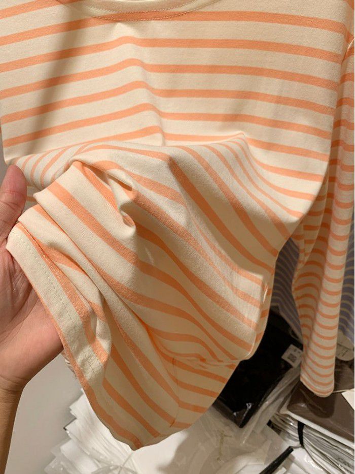 Cotton loose striped bottom shirt for women with spring and autumn Korean design sense long-sleeved T-shirt round neck versatile top 