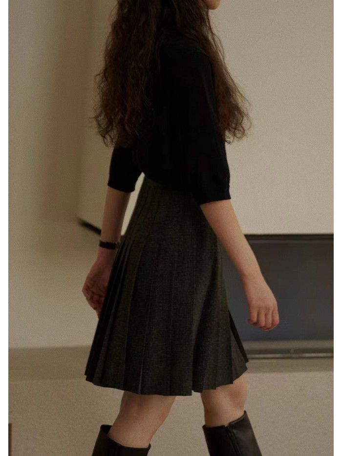 Autumn and winter new wool plaid pleated casual skirt 