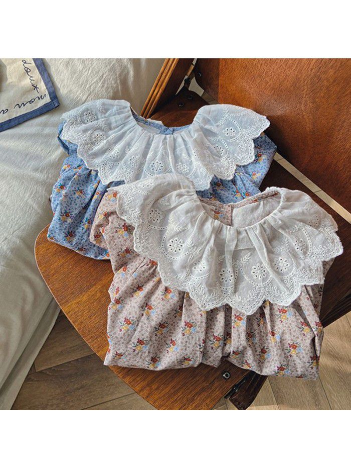 Children's retro lace ruffled collar girl's dress autumn Korean version floral long sleeved girl's dress 