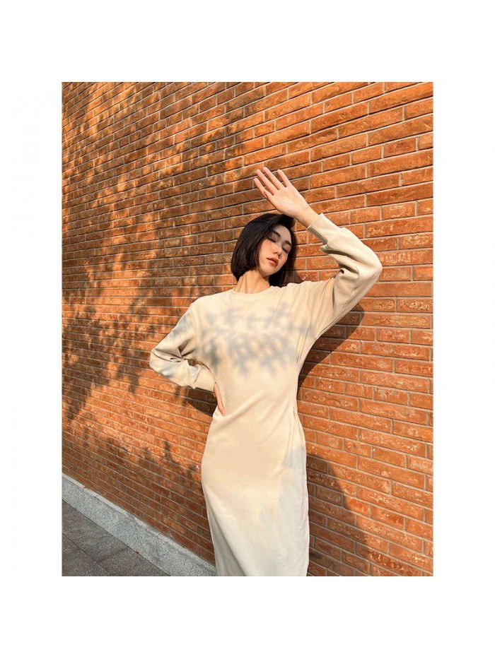 Early Autumn New Air Layer Waist Fold Sweatshirt Style Dress Shows Slim Length  Early Autumn New Air Layer Waist Fold Sweatshirt Style Dress Shows Slim Length