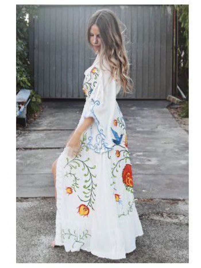 Autumn New Flower Embroidery V-neck Large Flare Sleeve Dress Long Dress 