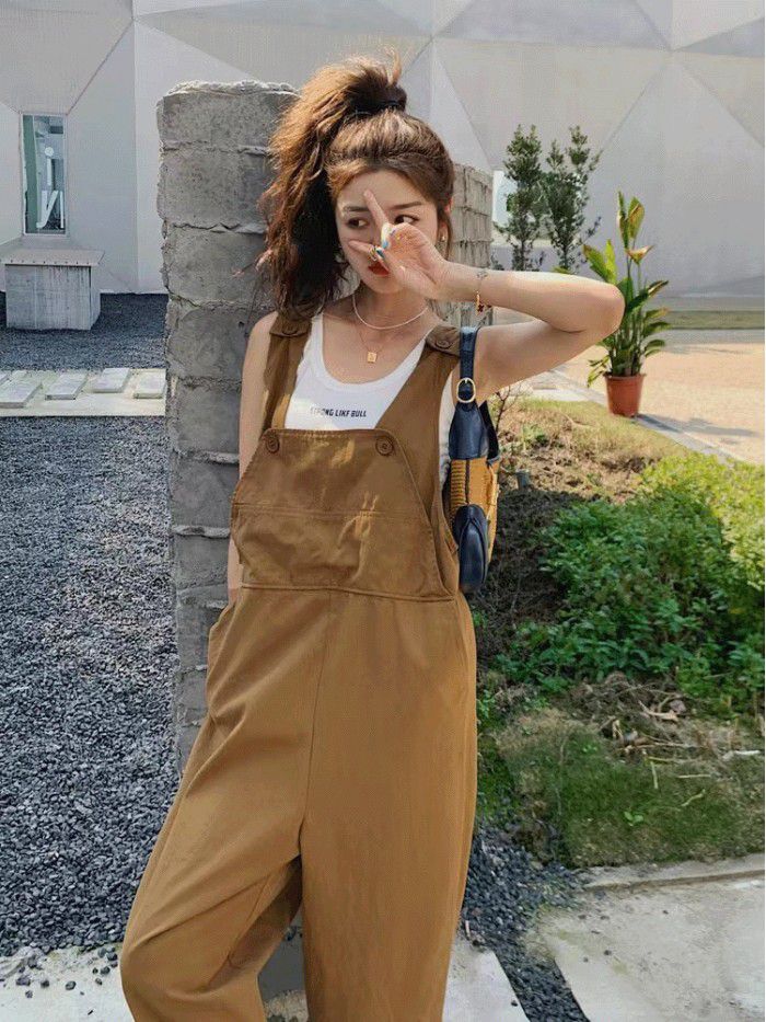 Loose Straight Strap Pants Temperament Age Reducing jumpsuit 