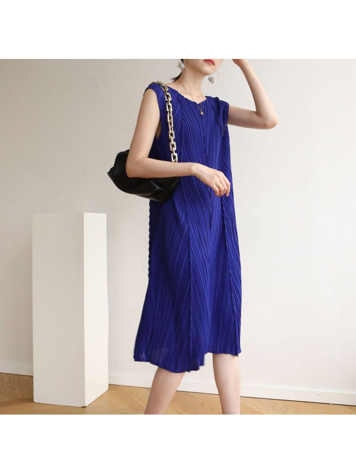 High end pleated minimalist fashion casual mid length herringbone pleated dress 