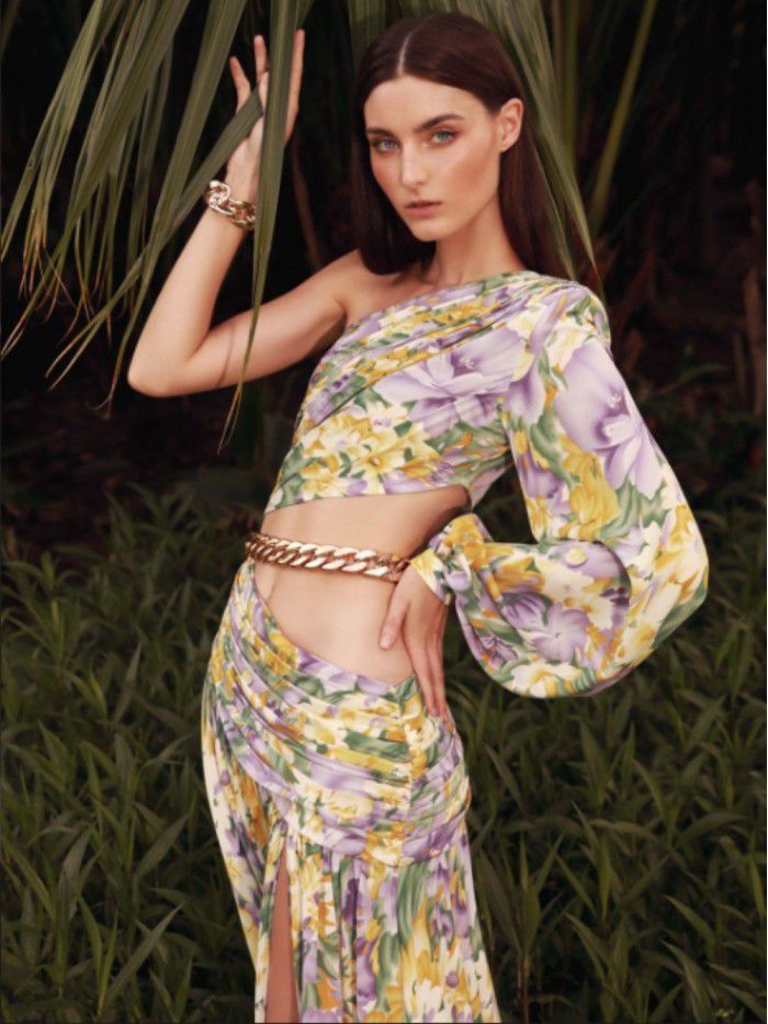 Summer New Women's Sexy Oblique Shoulder One Shoulder Long Sleeve Fragmented Flower Dress Long Dress High end Big Swing Fragmented Flower Dress 