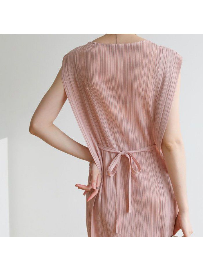High end pleated PP mid length dress with a stylish and slimming fit and a lace up skirt