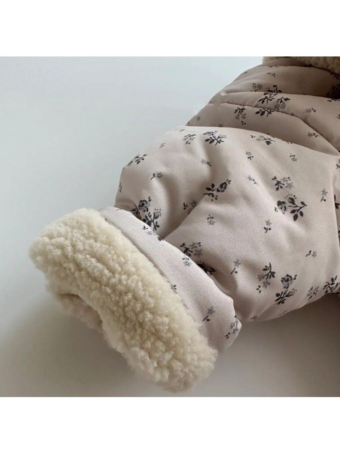 Baby plush winter men and women's clothing bow hooded Korean version newborn warm cotton jacket jacket
